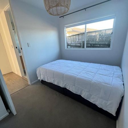 Orewa Homestay Rooms Auckland Eksteriør billede