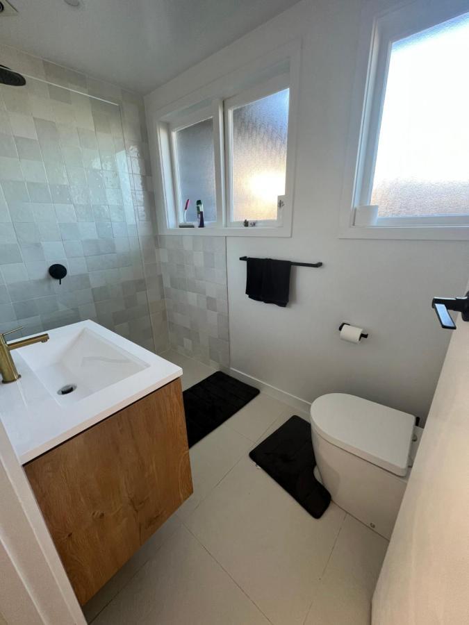 Orewa Homestay Rooms Auckland Eksteriør billede